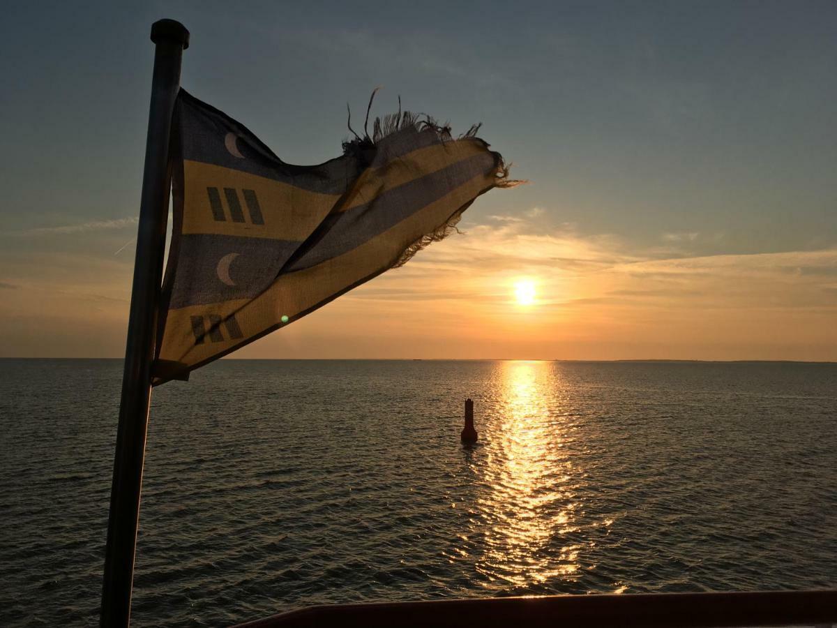 Naar Zee Op Ameland Buren  Exteriör bild